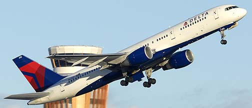 Delta Boeing 757-232 N6702 , December 23, 2010